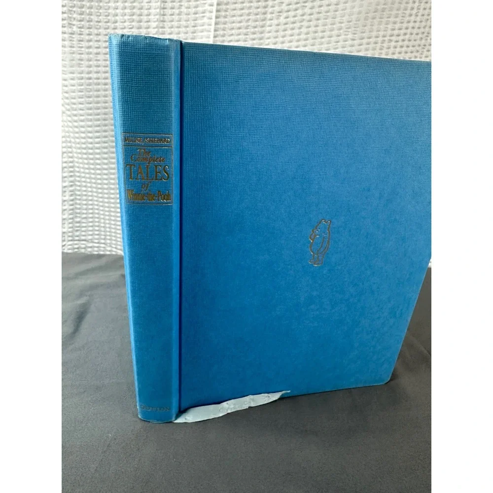 The Complete Winnie the Pooh by A A Milne 1994 Decorations by Ernest Shepard HC